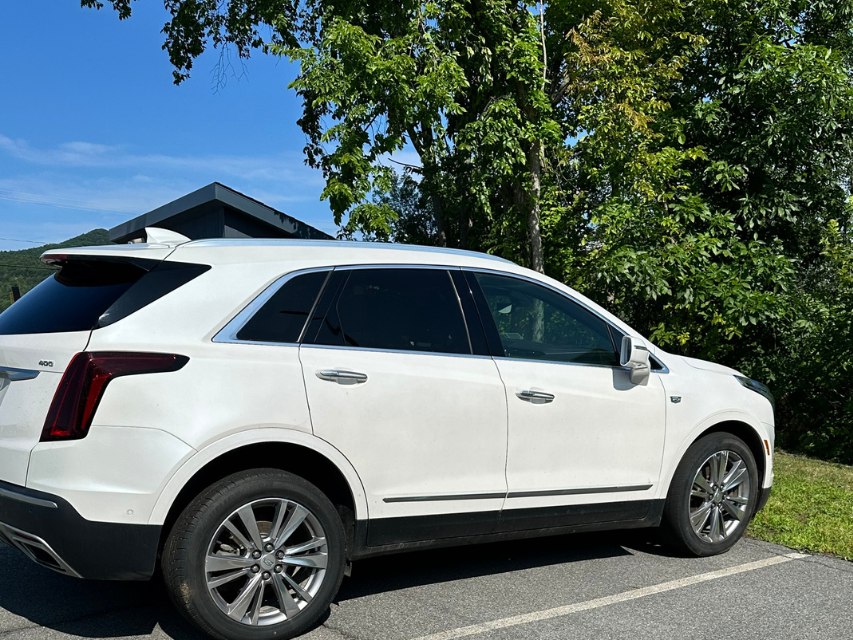 SUV